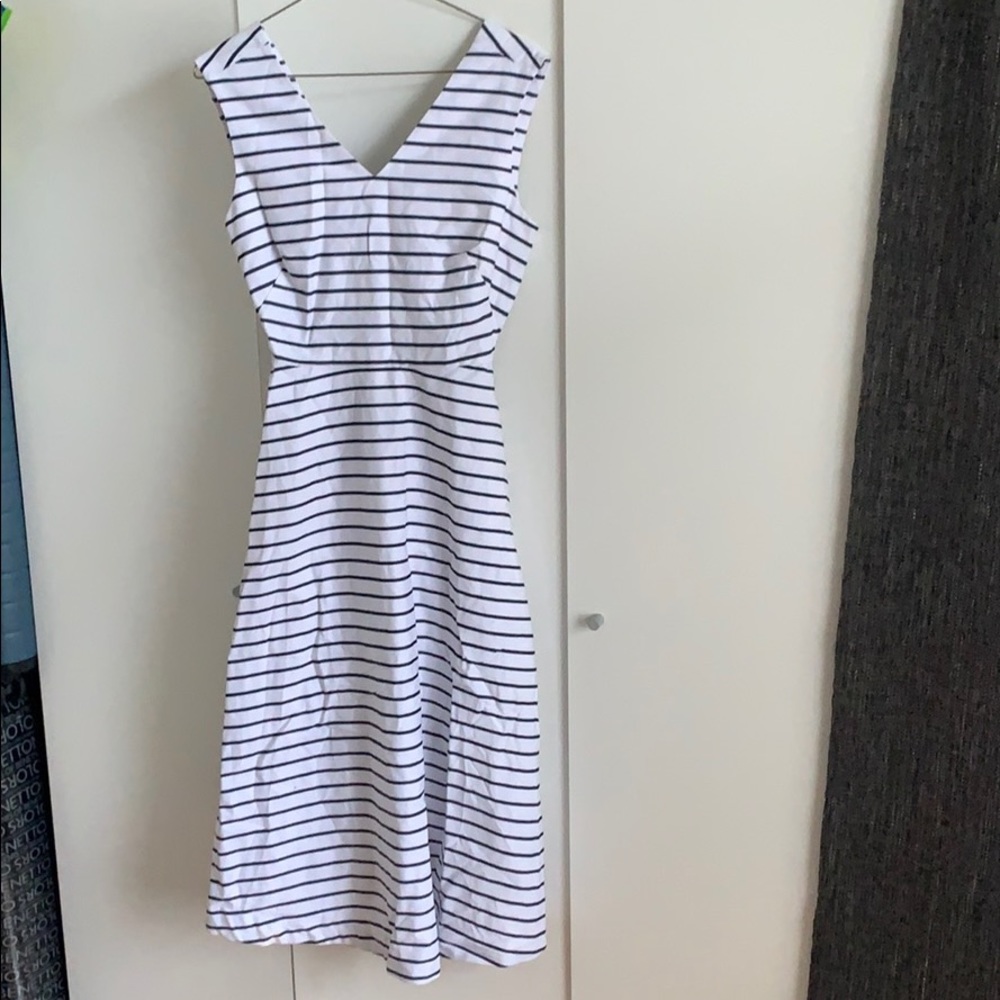 Kate Spade Dress - Picture 2 of 5